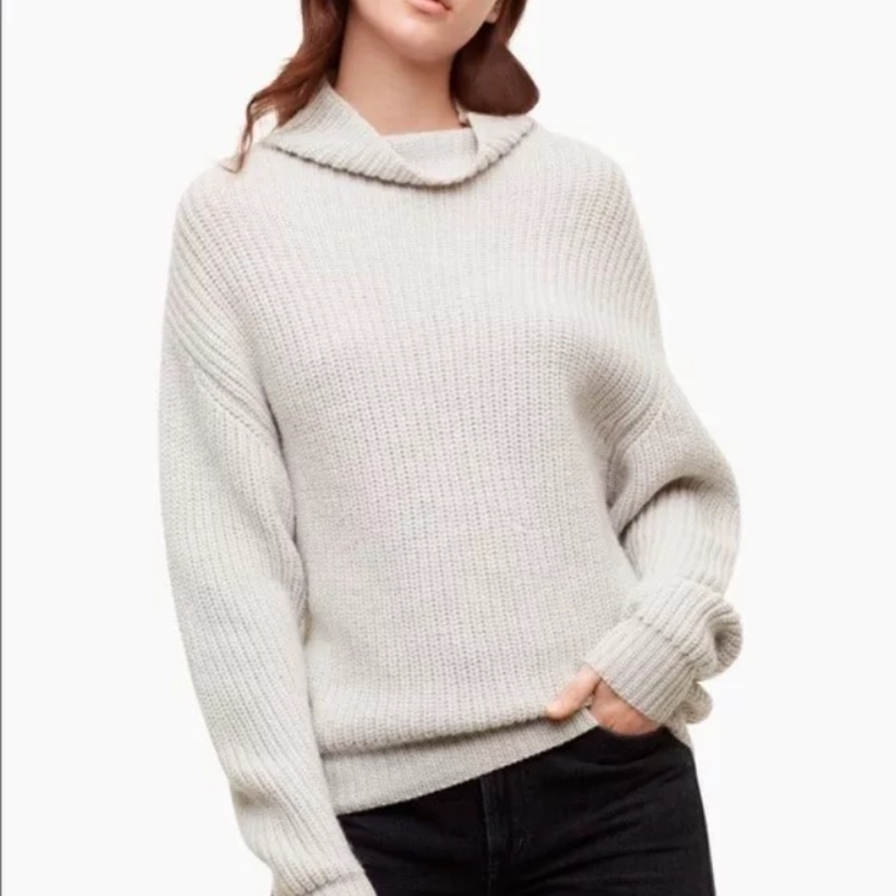 Aritizia Wilfred
MONTPELLIER SWEATER